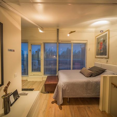 Sleep At Slim Amsterdam Bed & Breakfast Екстериор снимка