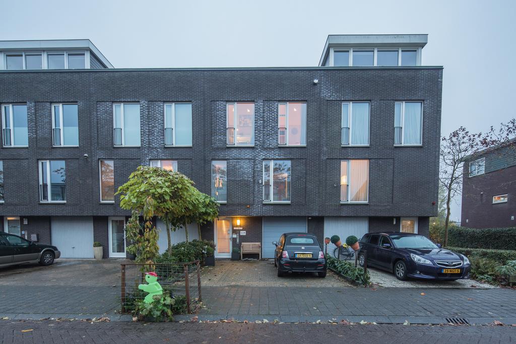 Sleep At Slim Amsterdam Bed & Breakfast Екстериор снимка