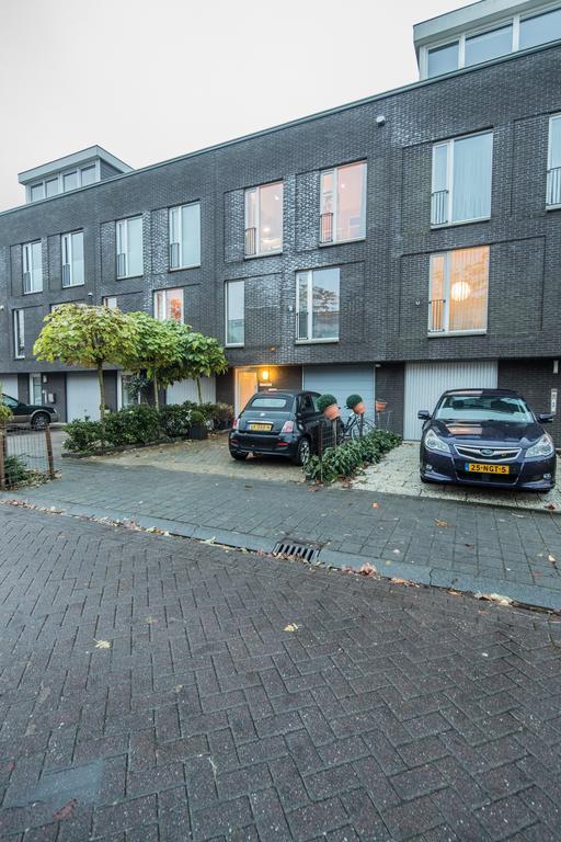 Sleep At Slim Amsterdam Bed & Breakfast Екстериор снимка